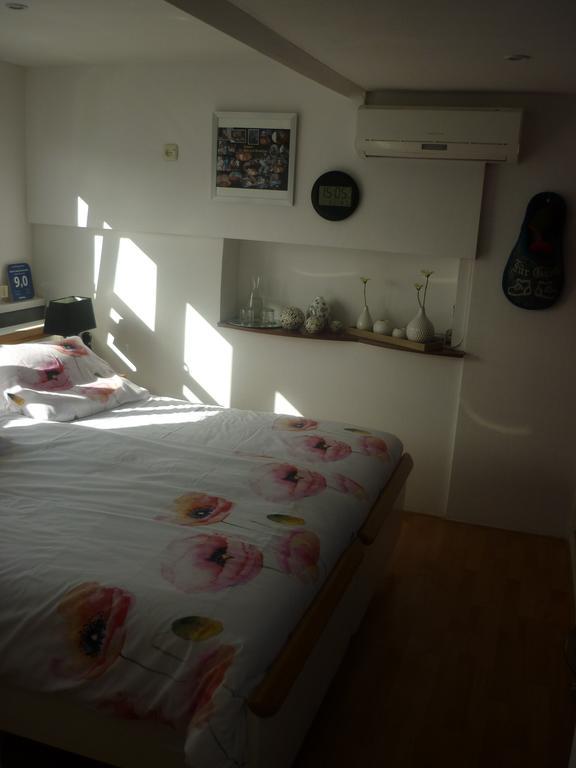 Tonnie'S Bed And Breakfast Kerkrade Bagian luar foto