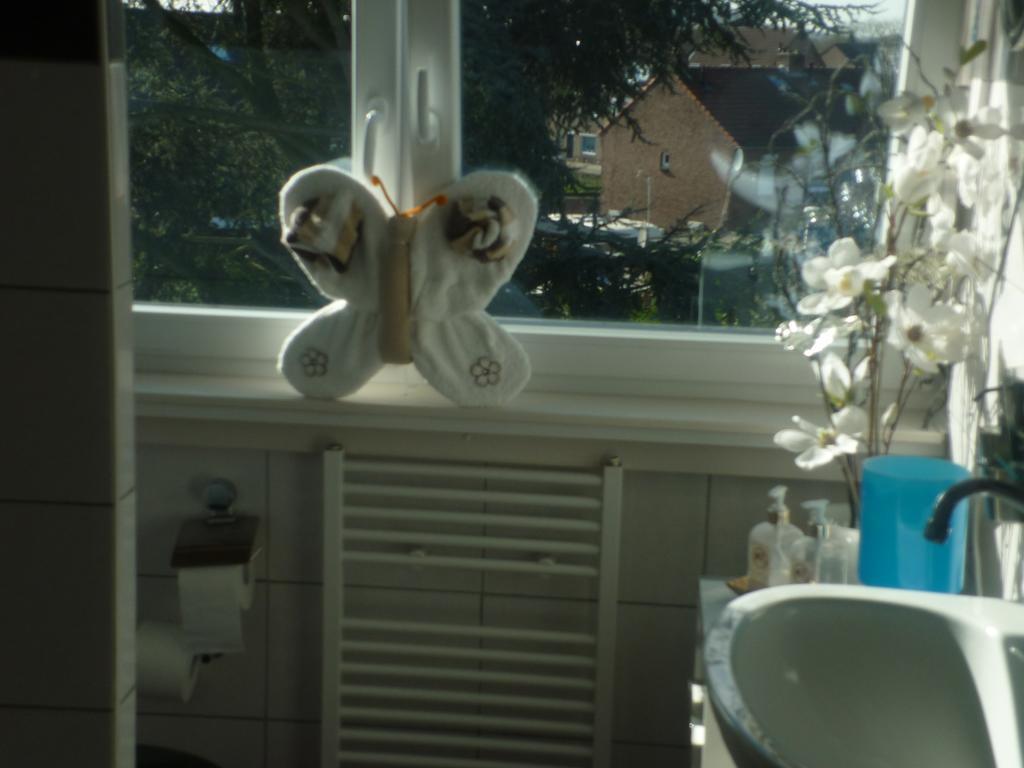Tonnie'S Bed And Breakfast Kerkrade Bagian luar foto