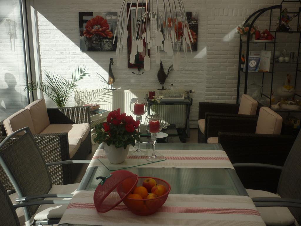 Tonnie'S Bed And Breakfast Kerkrade Bagian luar foto