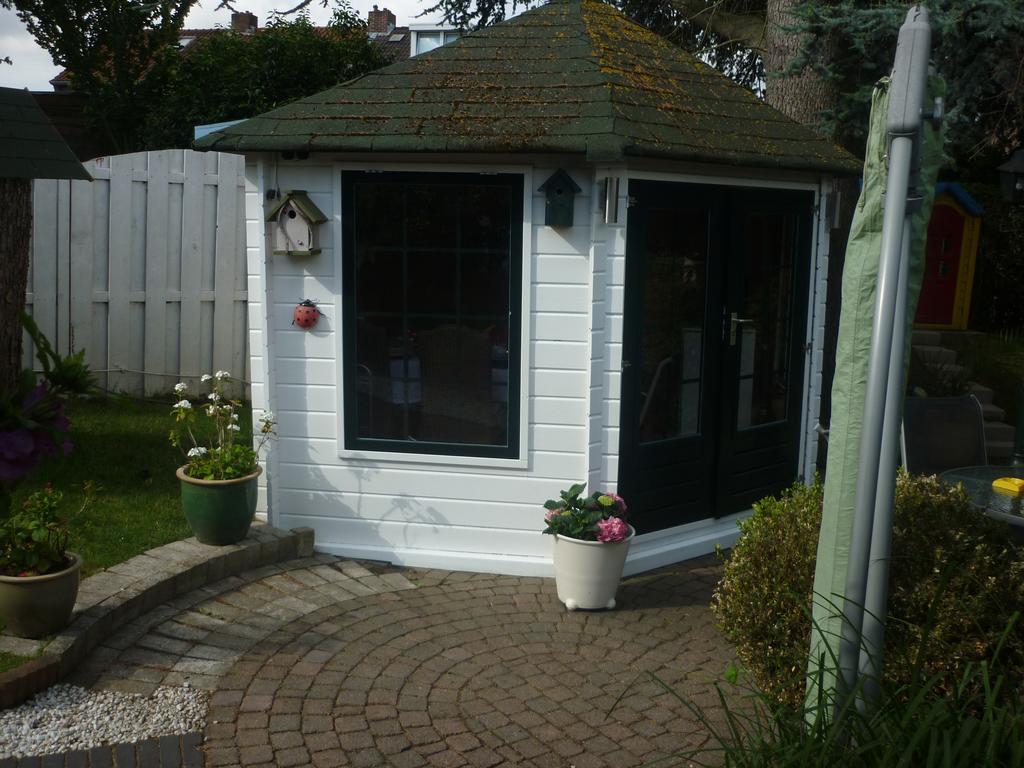 Tonnie'S Bed And Breakfast Kerkrade Bagian luar foto